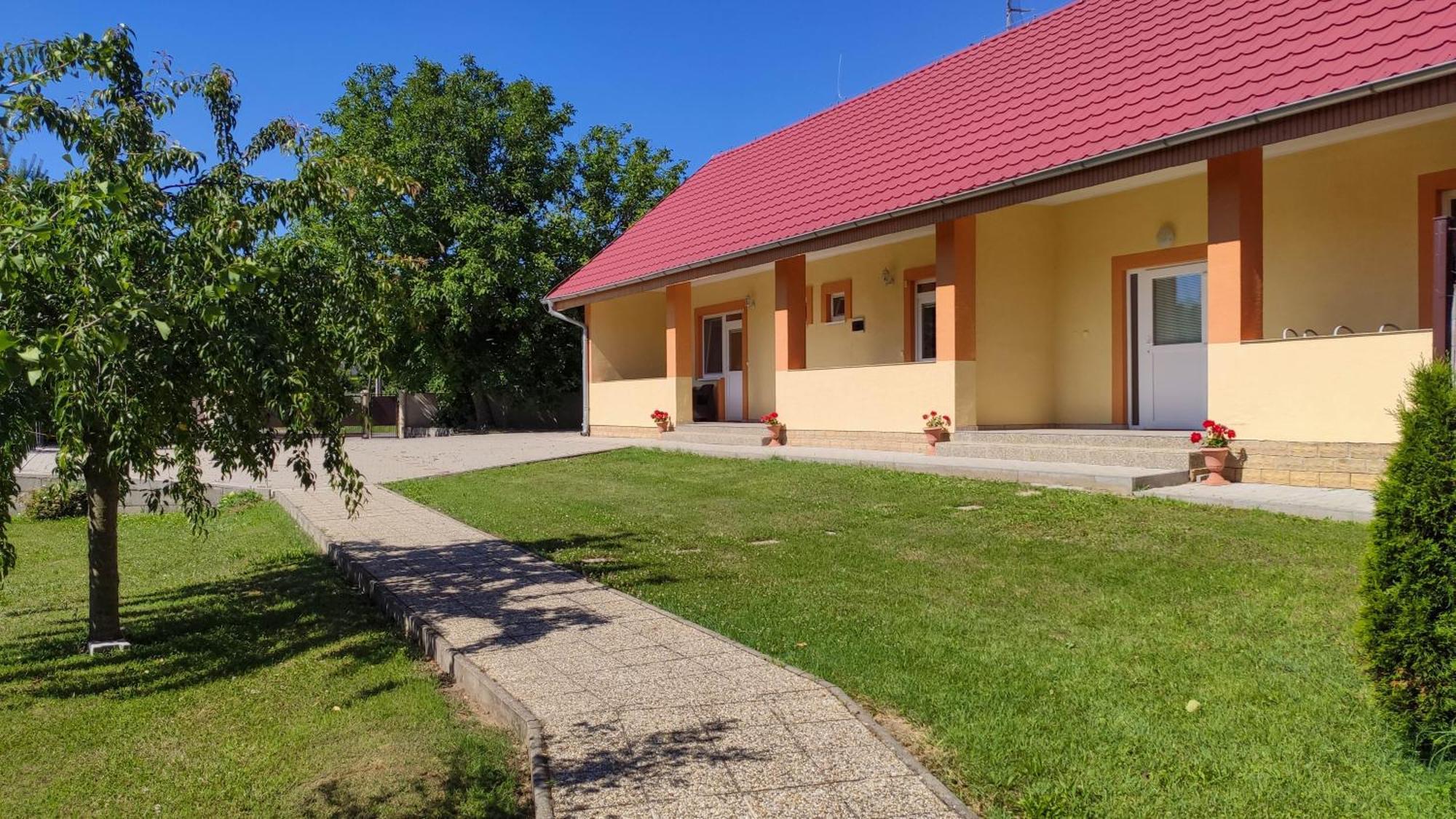Ubytovanie Liska Radava Buitenkant foto