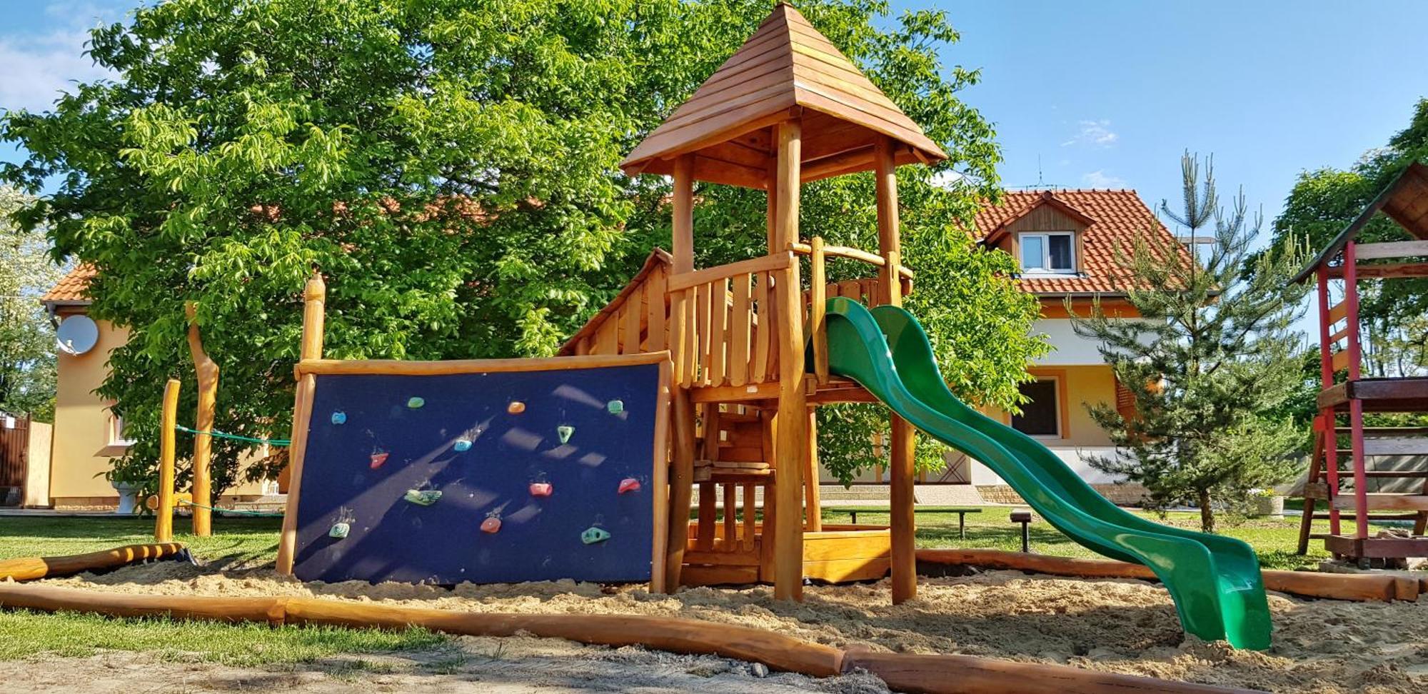 Ubytovanie Liska Radava Buitenkant foto
